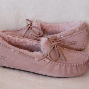 ugg dakota pink